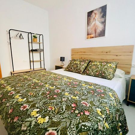Apartamento Castillo De Бельмес Экстерьер фото